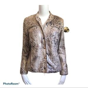3/$25 Chico’s Reptile Print Button Front Jacket .Size 0